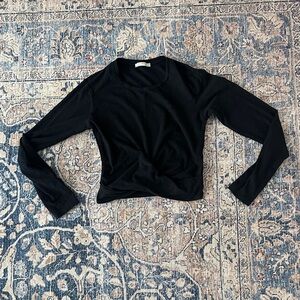 Zara Black Long Sleeve Crop Top